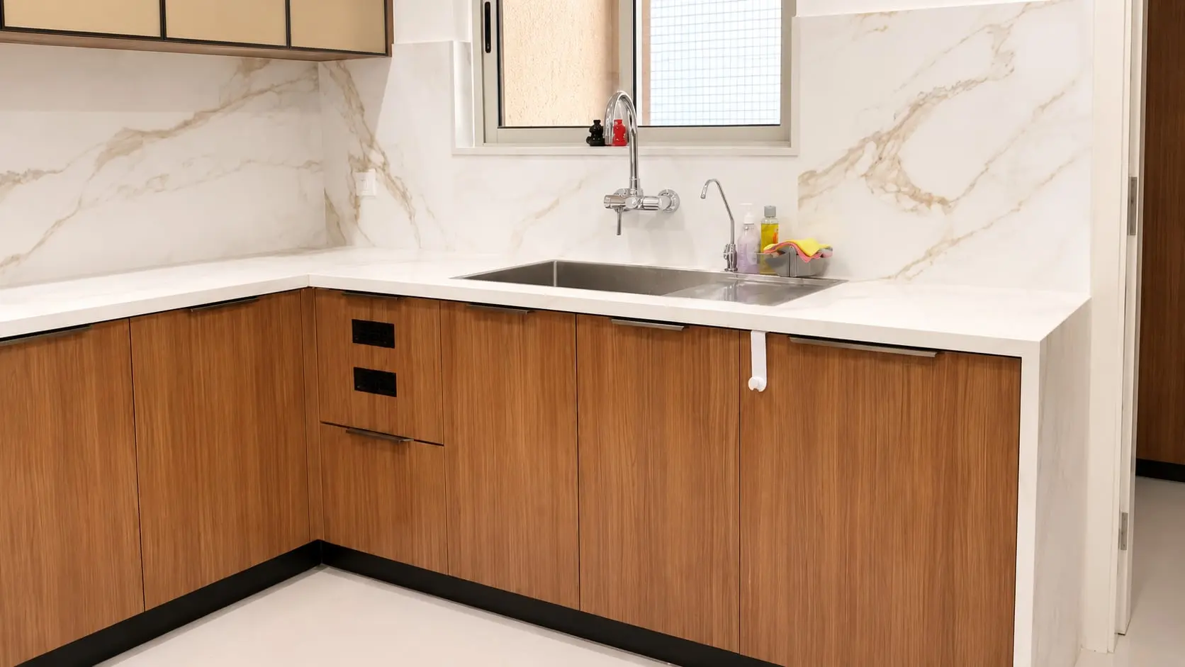 Kitchen sink counter by the window, Hiranandani, OMR, Chennai